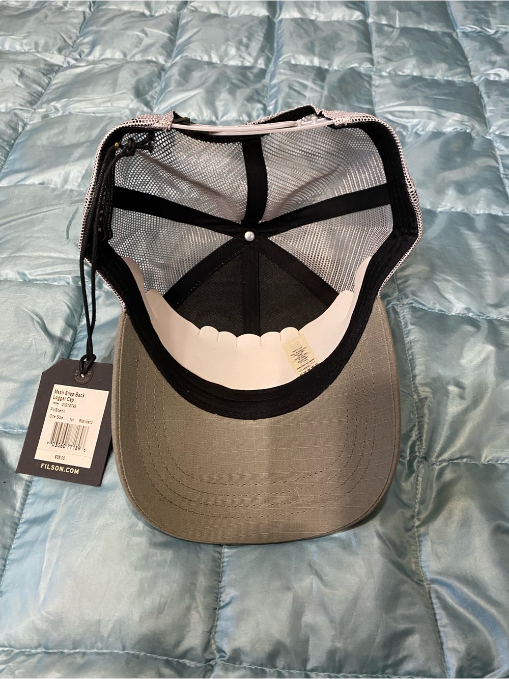 NWT Mens Filson Gray Trucker Cap with Green Patch - Picture 3 of 4
